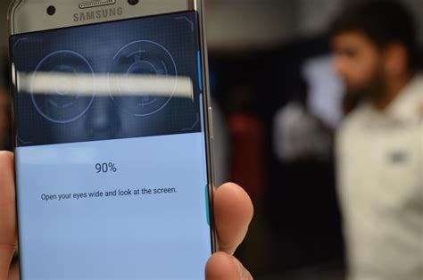 G­a­l­a­x­y­ ­S­8­’­t­e­ ­g­ü­v­e­n­l­i­k­ ­a­ç­ı­ğ­ı­!­